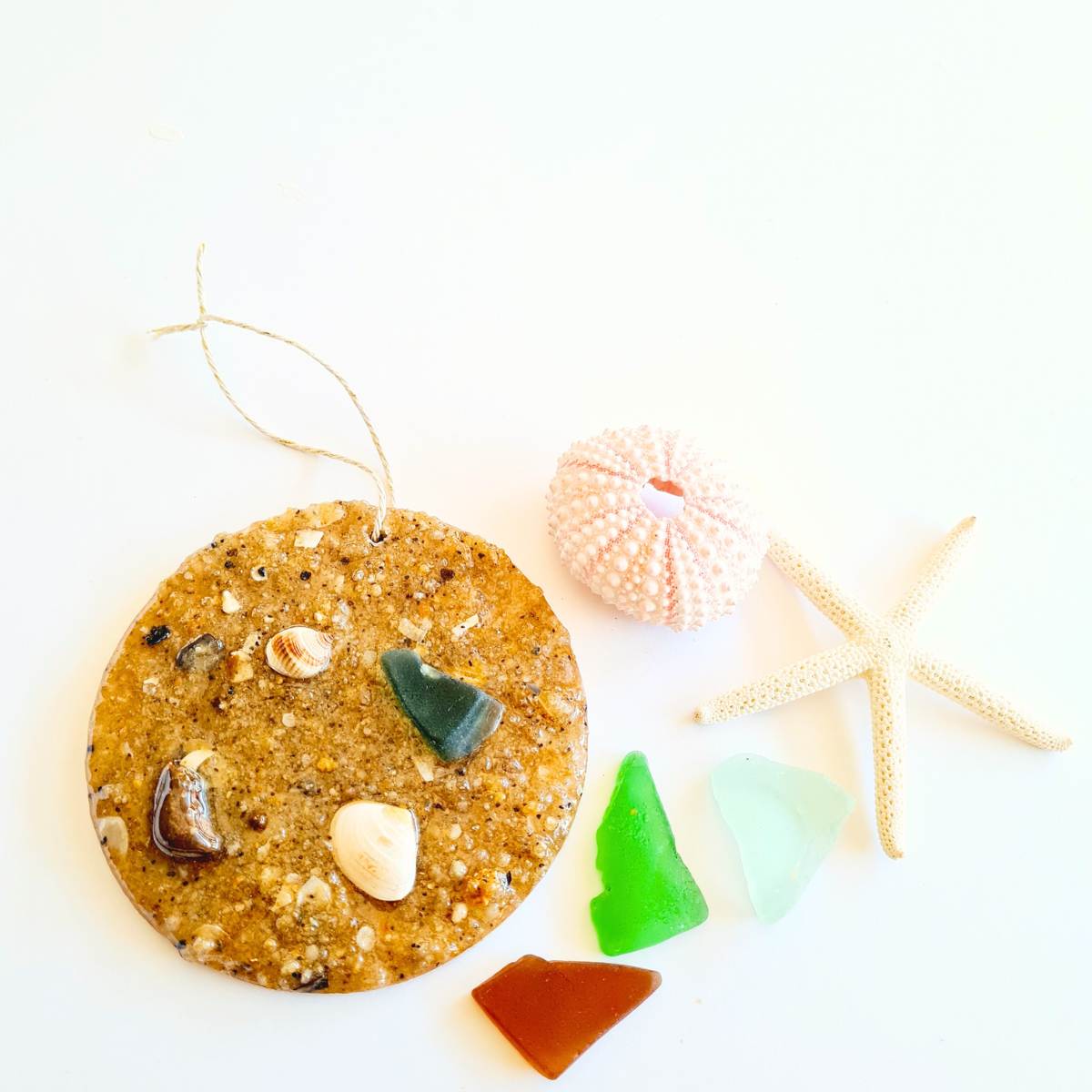 Beachy Ornament/Wall Hanger With Seaglass