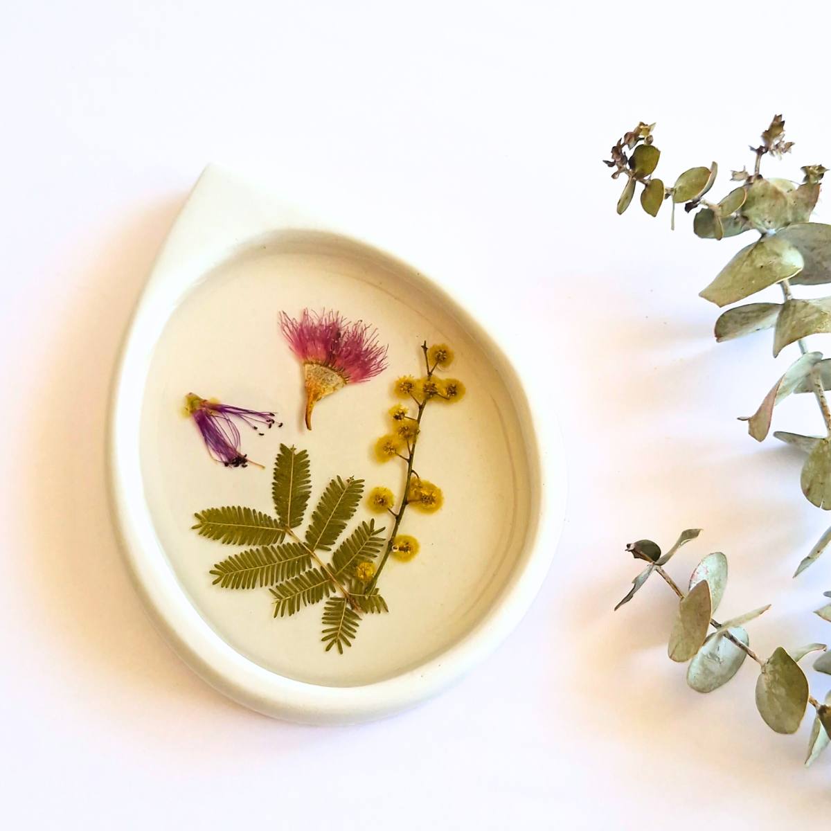 Drop Botanical Vanity Tray | Preserved Australian Native Flowers | Handcrafted Resin