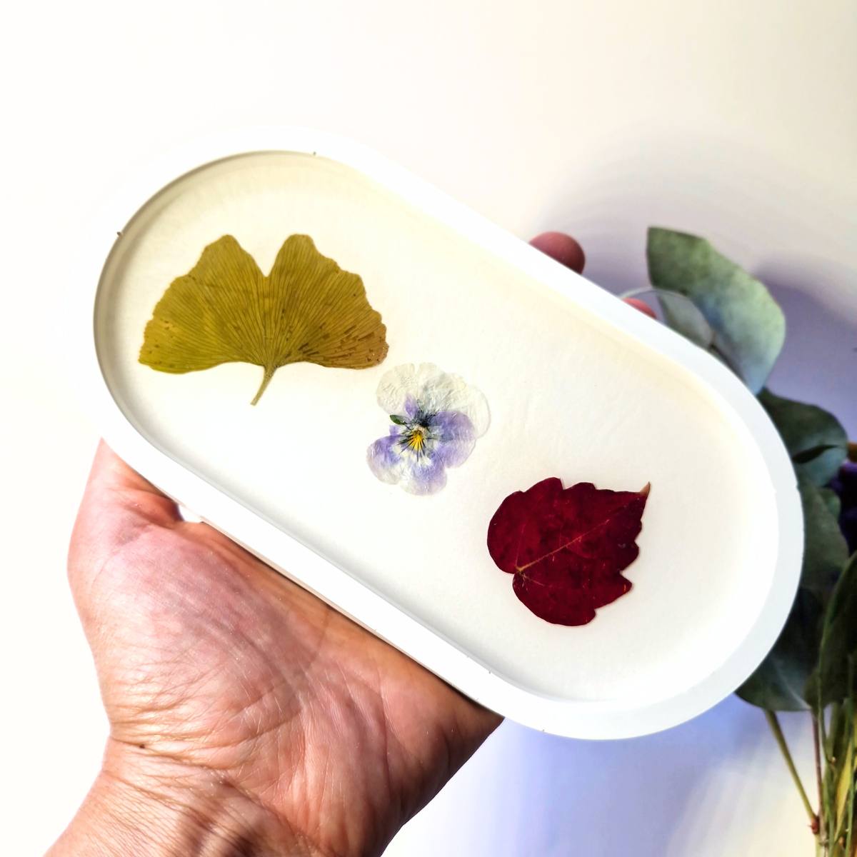 Botanical Oval Trinket Tray - Floral Home Decor