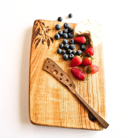 Custom Camphor Laurel Cheese Board - Medium