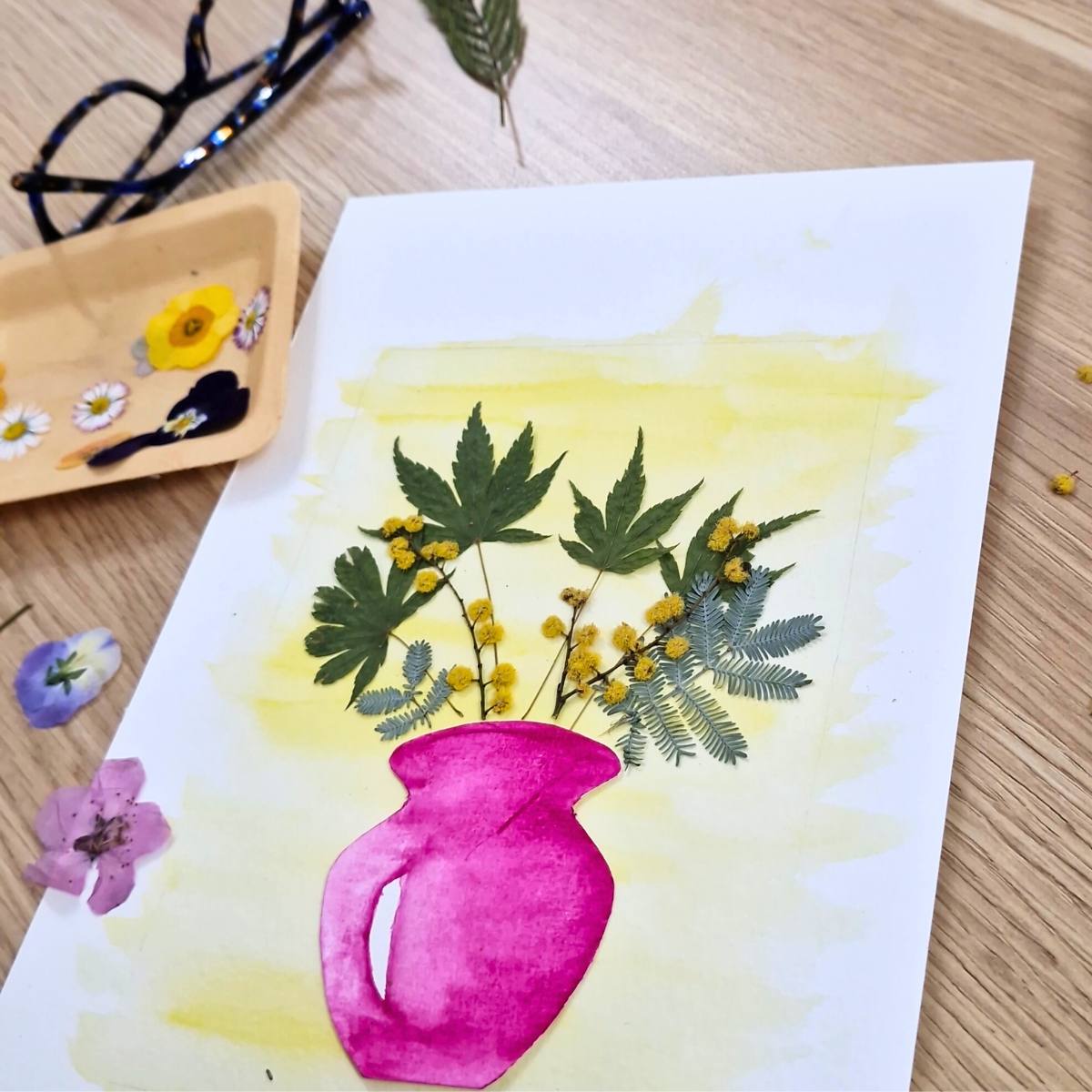 Pressed Flowers and Watercolor Art Frame Workshop