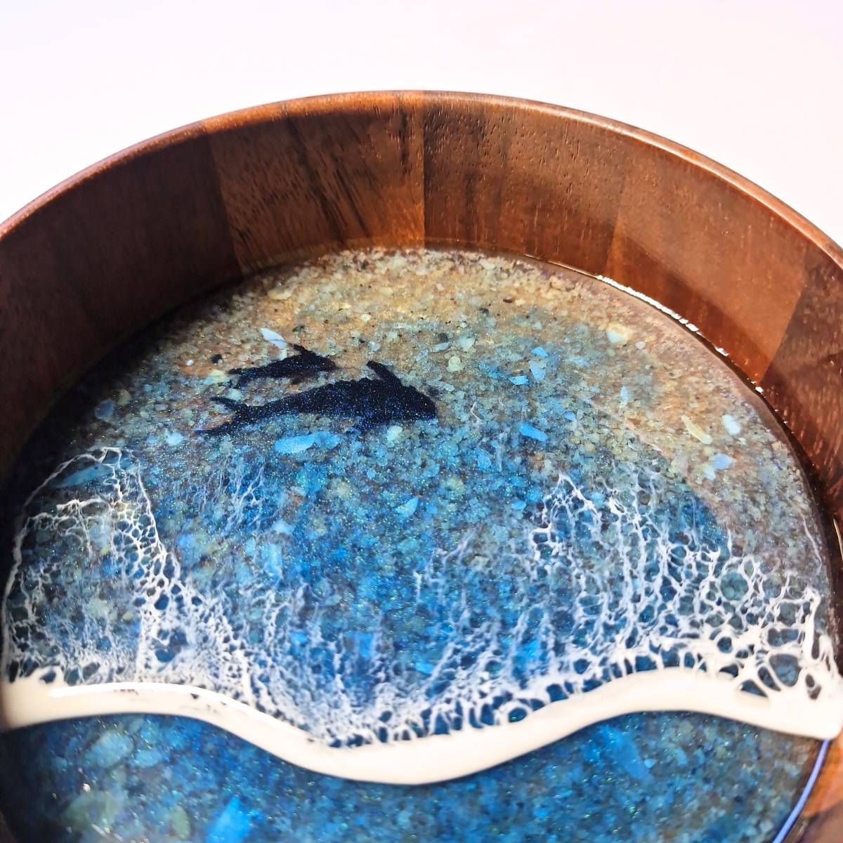 Decorative Bowl With Resin Ocean Art In Five Styles