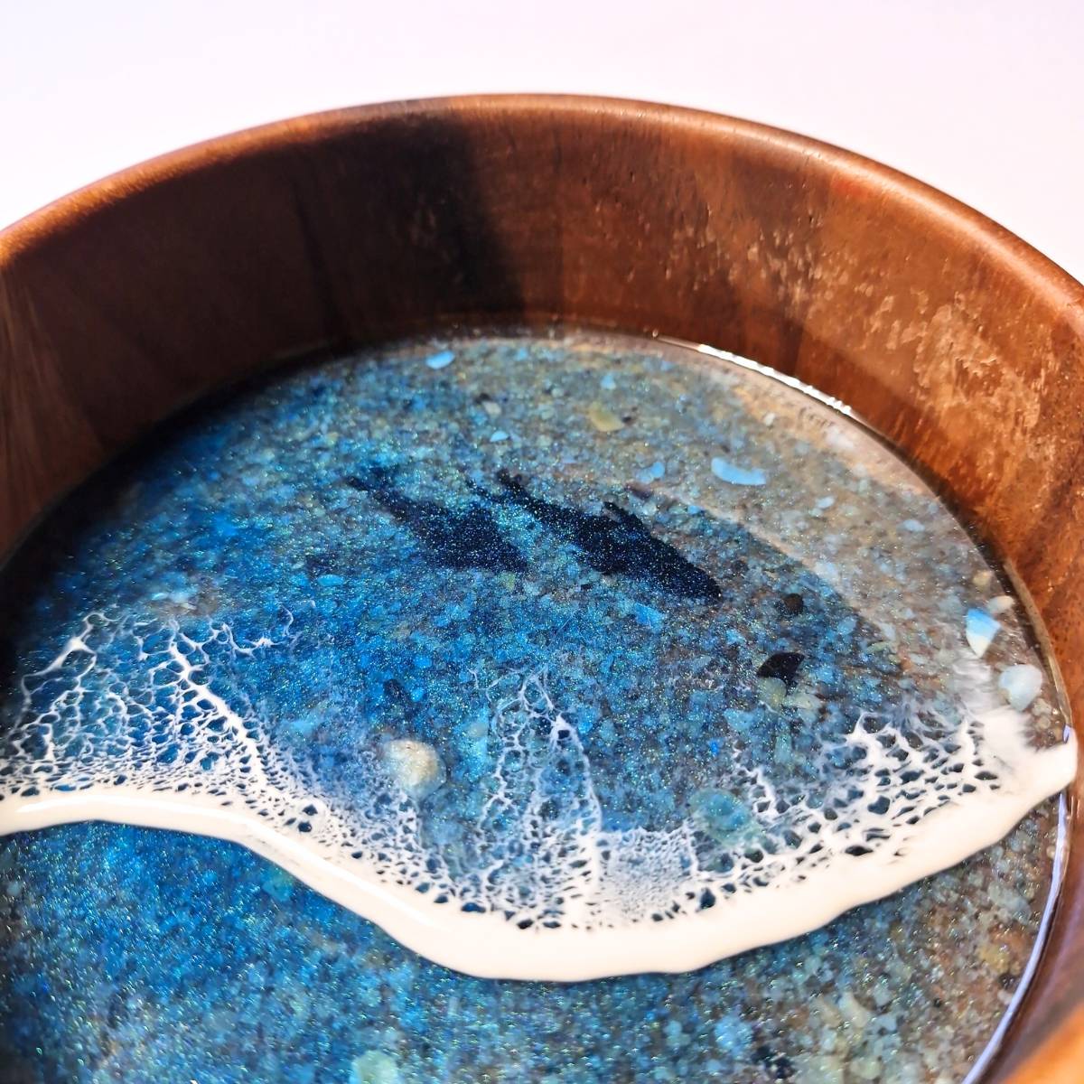 Decorative Bowl With Resin Ocean Art In Five Styles