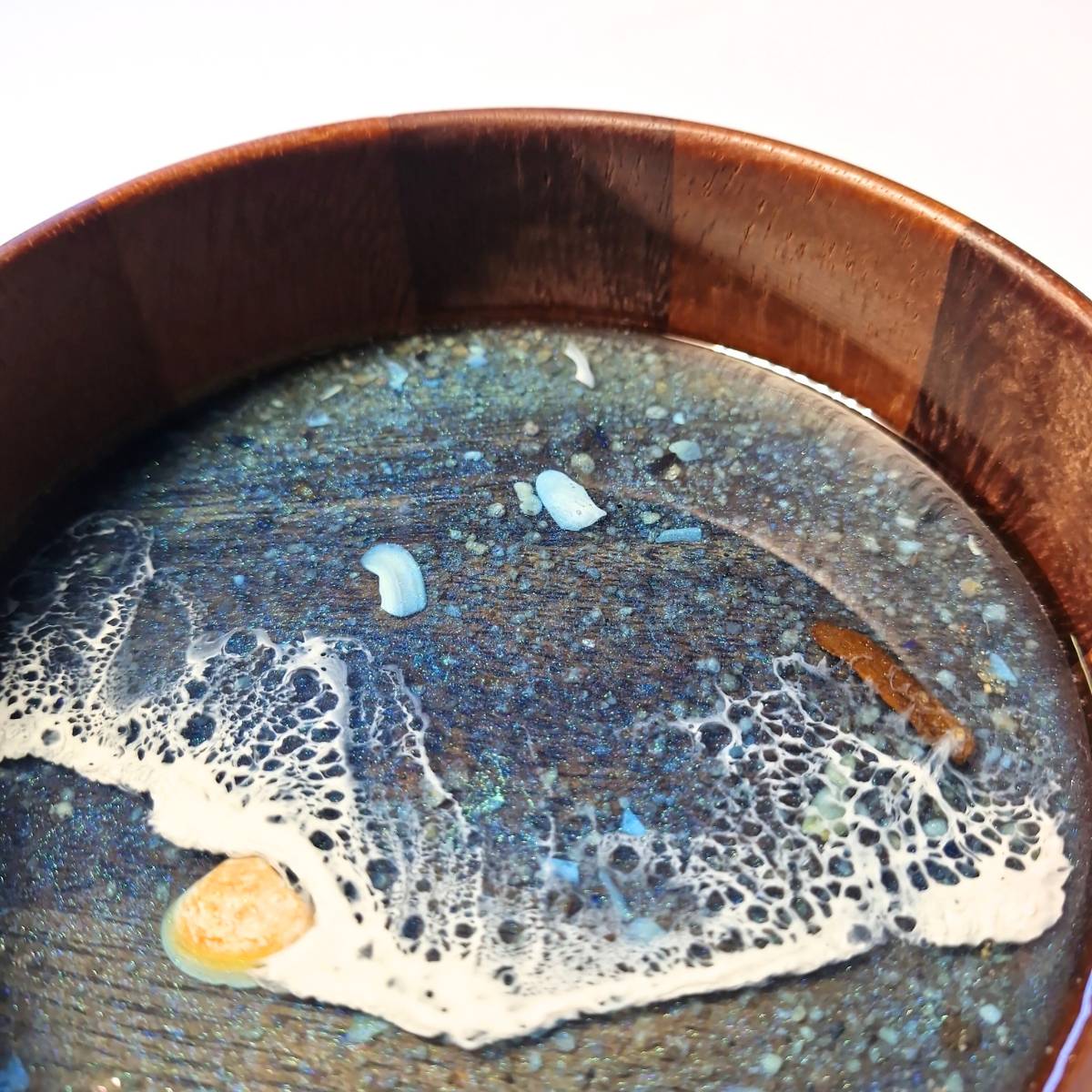 Decorative Bowl With Resin Ocean Art In Five Styles