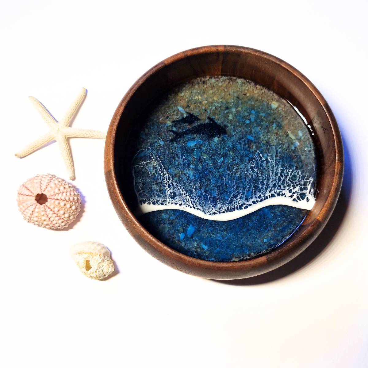 Decorative Bowl With Resin Ocean Art In Five Styles